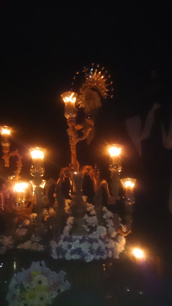 MonteCalvario_'s tweet photo. Despedimos el viernes santo junto a la hermandad @Soledad_Martos interpretando "En el Cielo de tu Gloria" https://t.co/sRsKxOjb9u