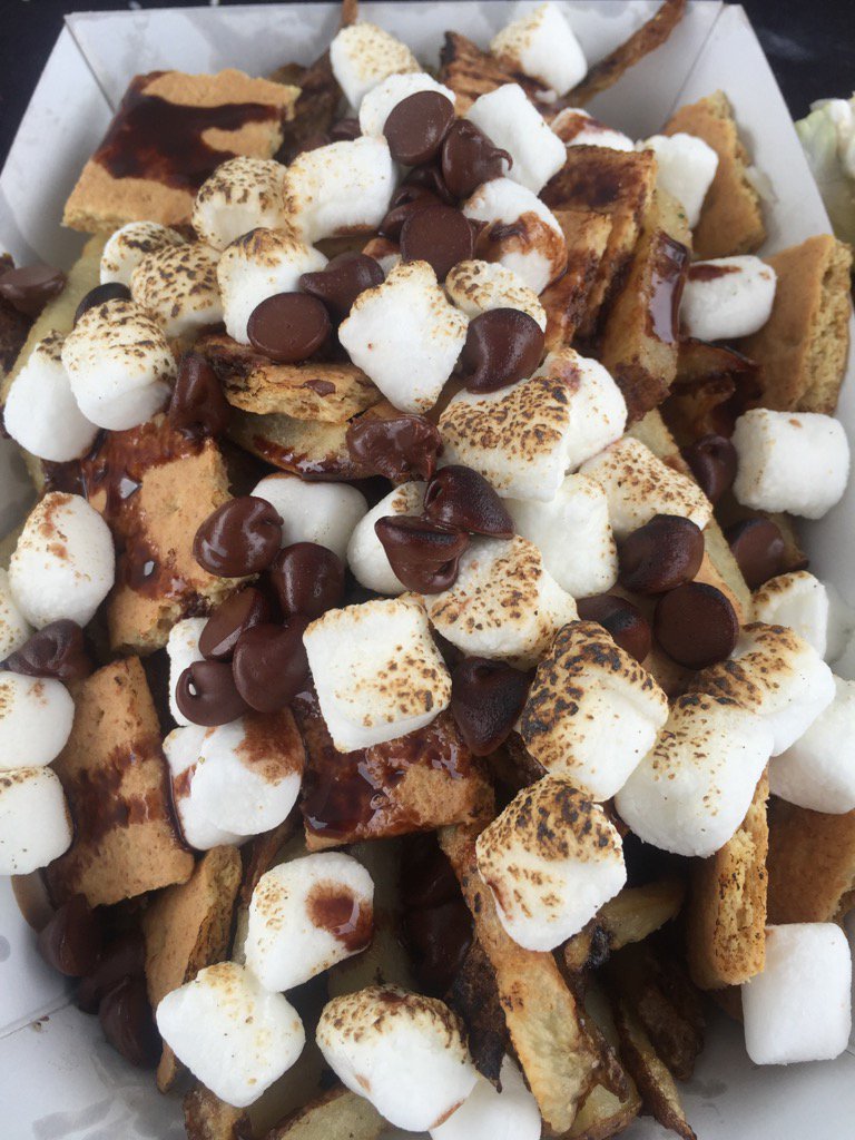 The weather is beautiful <a href="/eatthestreethi/">Eat The Street HI</a> come down and try Mega-Loaded Stores Fries