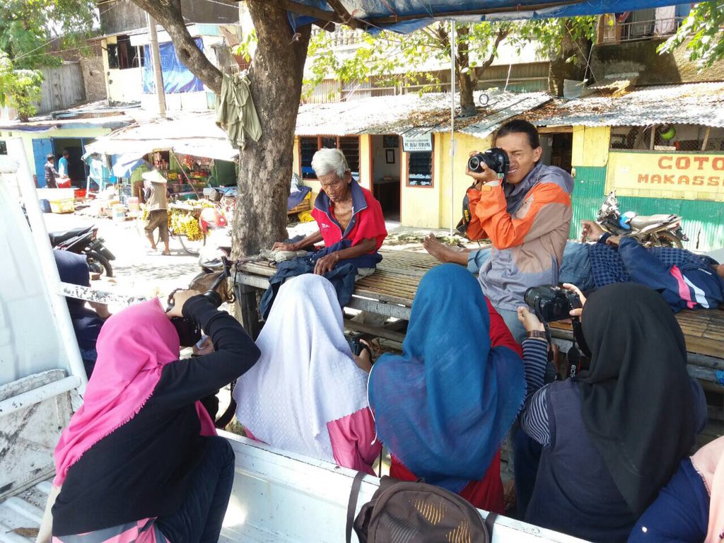 Hunting hunting hunting