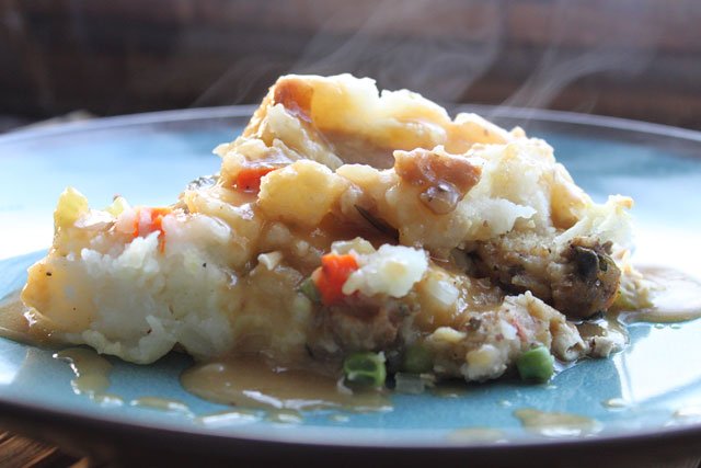 cookOfood's tweet photo. Turkey Shepherd’s Pie Recipe https://t.co/b06IVKC0pU
#recipe #RecipeOfTheDay #TurkeyRecipe https://t.co/Xp8GCeP21B
