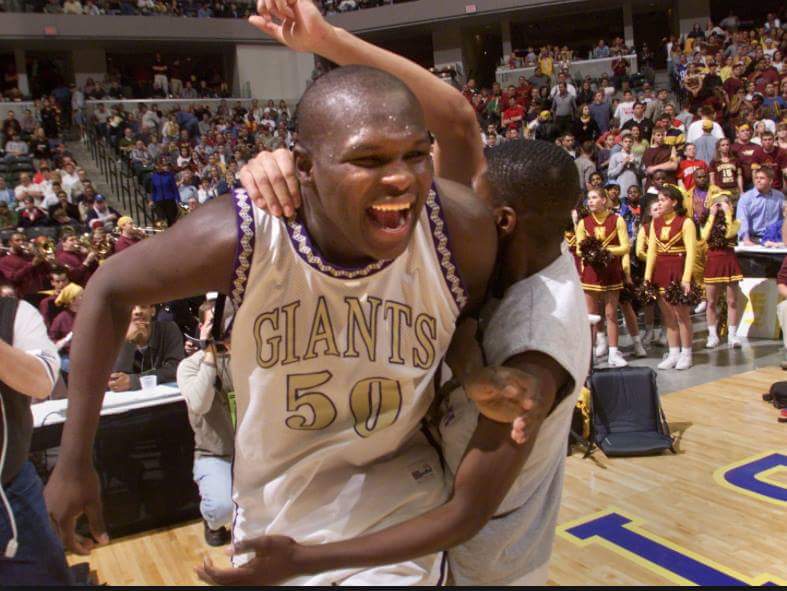 Zach Randolph on X: No gr8r feeling in high school basketball. Its been 16  years too long! It's Grind Time Marion Giants! @giantssports   / X