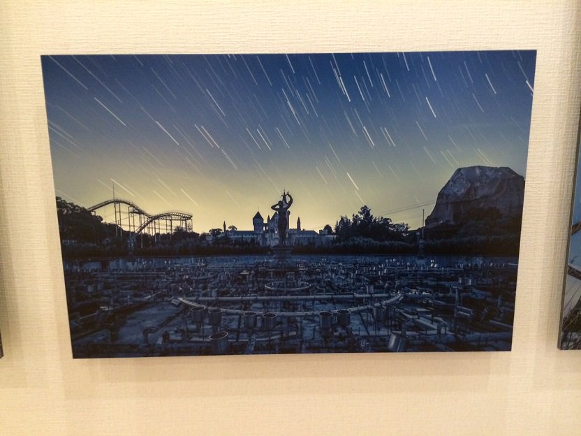 atelier_nova's tweet photo. 廃墟と工場夜景、それぞれの美しさにフォーカスした「変わる廃墟 VS 行ける工場夜景展」！同じ被写体を撮っていてもアーティストによって違う美しさに！→https://t.co/7ouaJqyTSi #jwave https://t.co/cbiOZtXXza