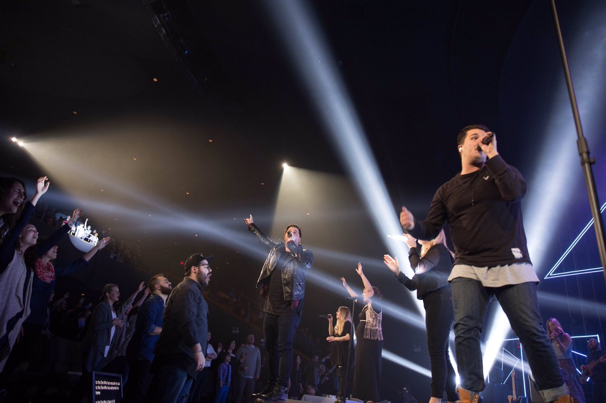 NicolasDeSarno's tweet photo. What an amazing Good Friday service!! #TheRemedyIsHere #AmplifyChurch #EasterAtAmplify @AmplifyChurchAC https://t.co/MJrwnRUy0O