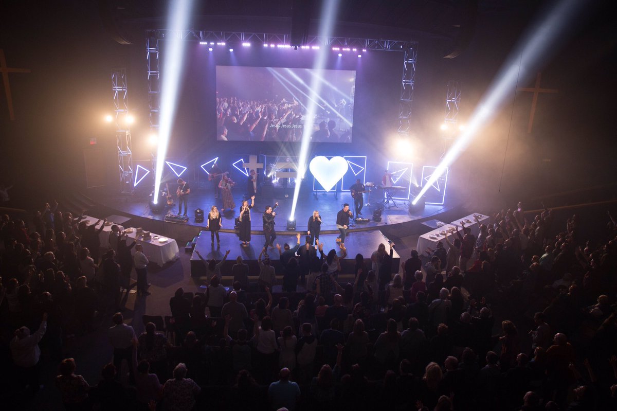 NicolasDeSarno's tweet photo. What an amazing Good Friday service!! #TheRemedyIsHere #AmplifyChurch #EasterAtAmplify @AmplifyChurchAC https://t.co/MJrwnRUy0O