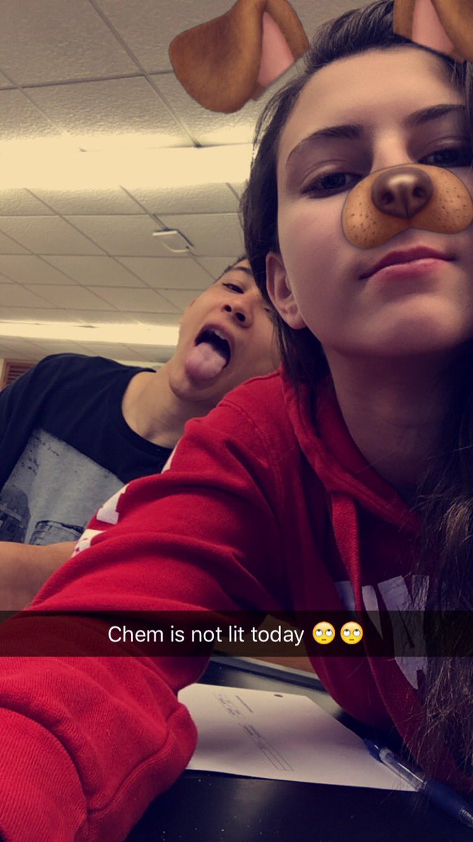 Emilychrisssyy's tweet photo. Happy birthday Brandon 😍😍 #dagostino #chemlit @brandon_mercc https://t.co/FvP8jwJW4Q