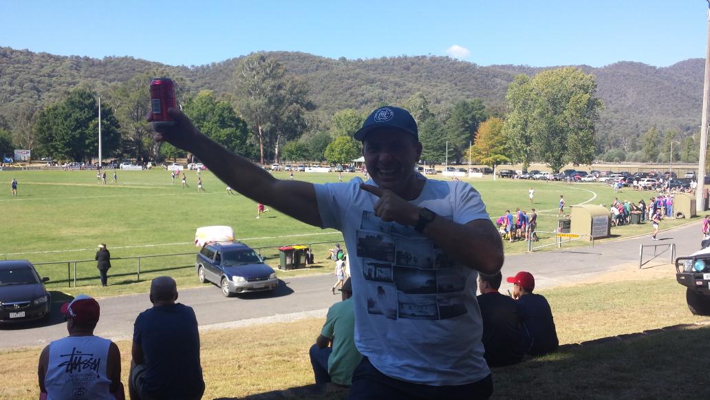 Matty30's tweet photo. @AdrianBrunato @ptcooktriunion @SteveB32 @KaneRoach7 @TedThedoreL0GAN #PCTU Poobag @Scottyharvey71 Local footy doyen https://t.co/9gYeJN054M