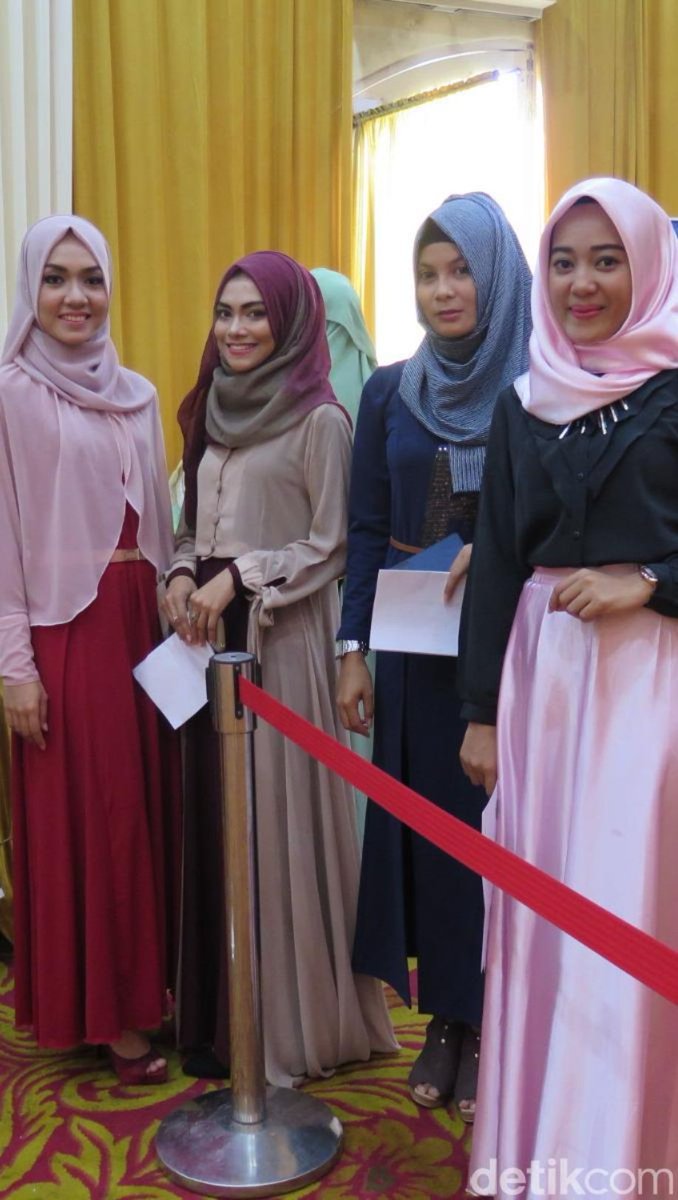 Foto: Antusiasme Hijabers Aceh Antre Ikut Audisi Sunsilk Hijab Hunt 2016 detik.id/63CnJI