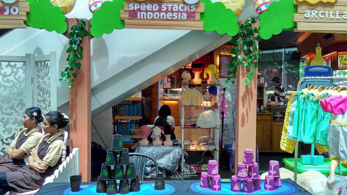 SpeedStacksID's tweet photo. Thanks for coming! We'll be at West atrium (Living world mall) Alam Sutera, Tangerang @bambee.id from Mar 23-27. https://t.co/ttHwkAgd3h