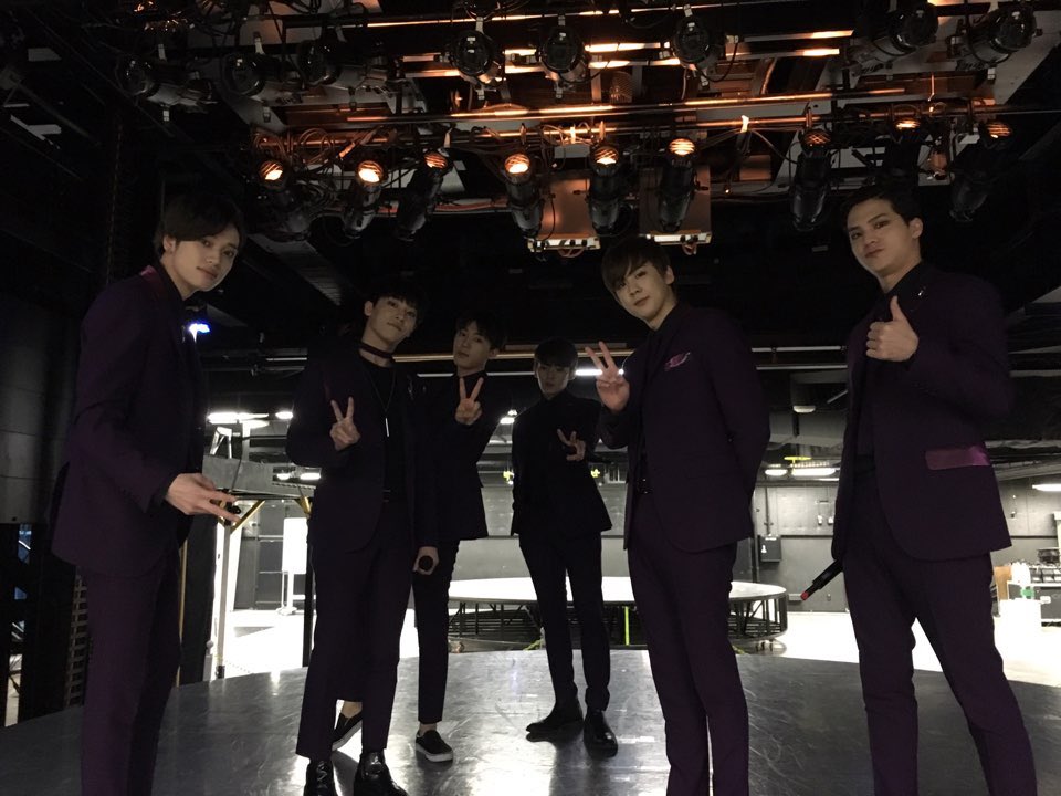 oursupaluv's tweet photo. [TRANS @TEEN_TOP] #TEENTOP Japan fanmeeting! Starts now💕 https://t.co/7dcxjeZQkv