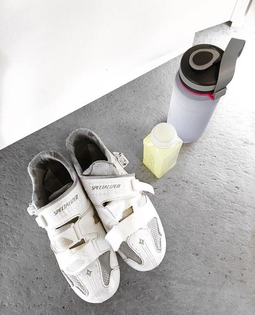 ImbiberyLondon's tweet photo. SATURDAY SPIN | Ride and #Imbibe at @psyclelondon today like #Imbiber @lauragemmapioli 🚲 #… https://t.co/sQAfXEK0Hn https://t.co/FdDBwL7gB6