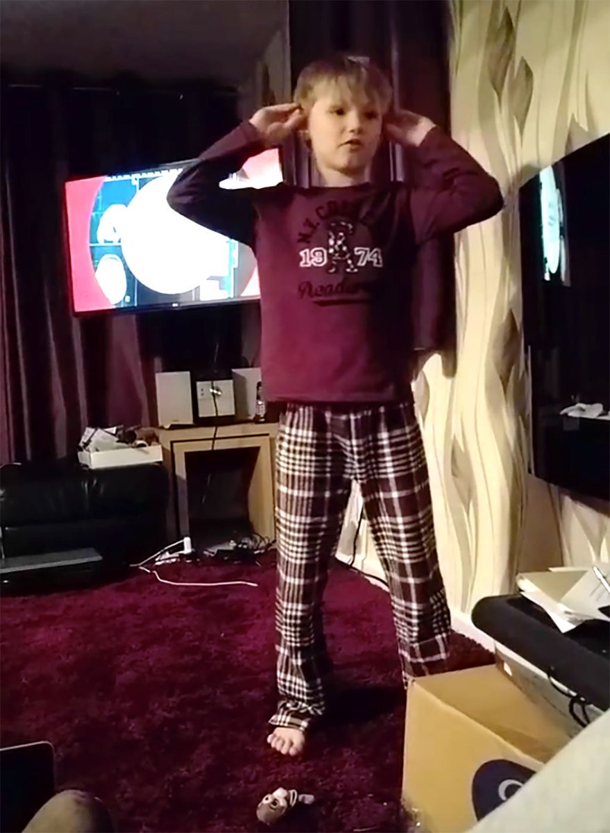 Steve Lunt tweet media