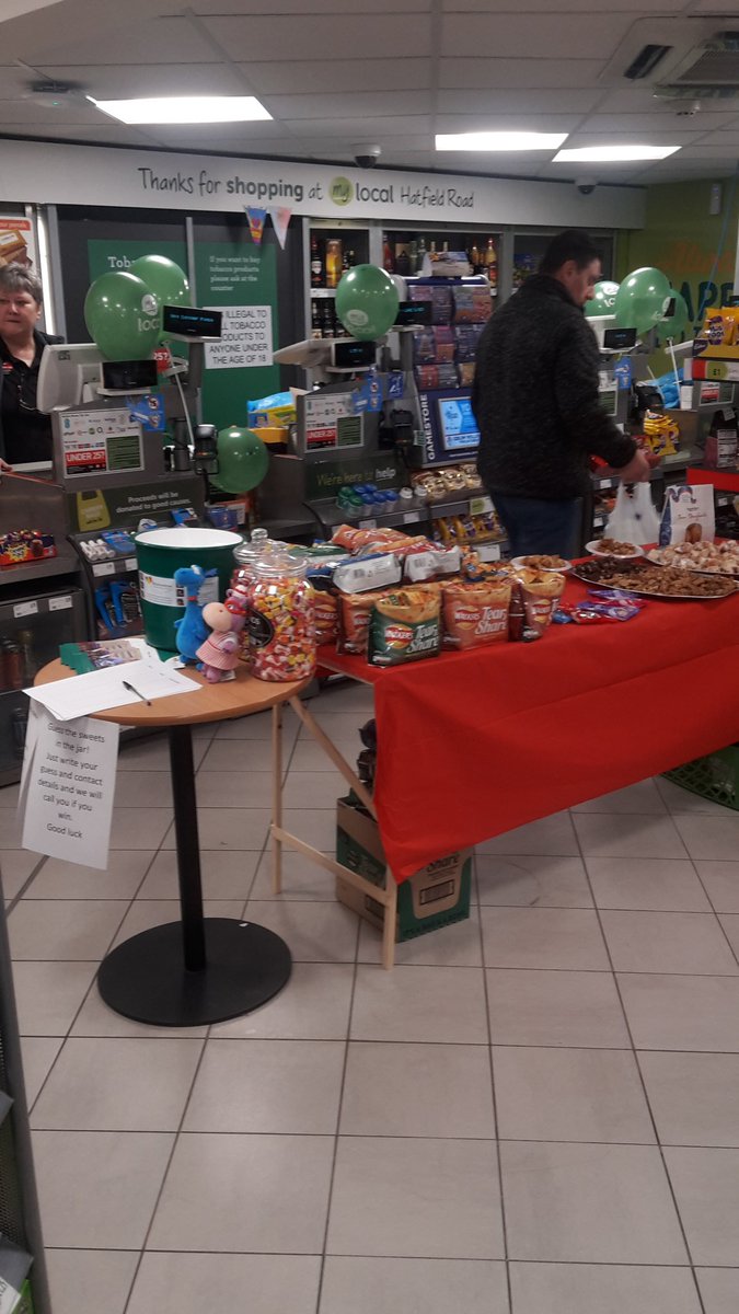 MyLocalWitham's tweet photo. Fun day is underway. Come join us gifts and games. @devereux_dan https://t.co/N3YgGw1CdX