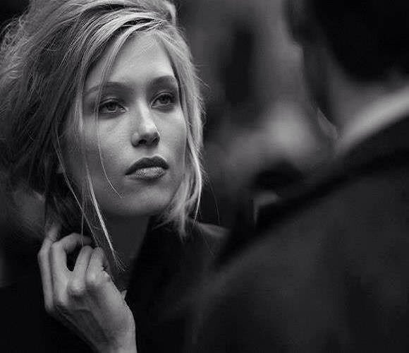 Поверил бабе. В 50 жизнь только начинается. Бесстыдство женщины. Нет я не ангел я другая земная женщина поверь кто знает. Смешные афоризмы и высказывания.