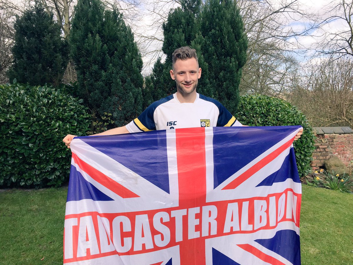 TadcasterAlbion's tweet photo. We'd like to extend a warm welcome to new signing @tomcorner23 and his family to Tadcaster Albion. https://t.co/4GpeIfivGk