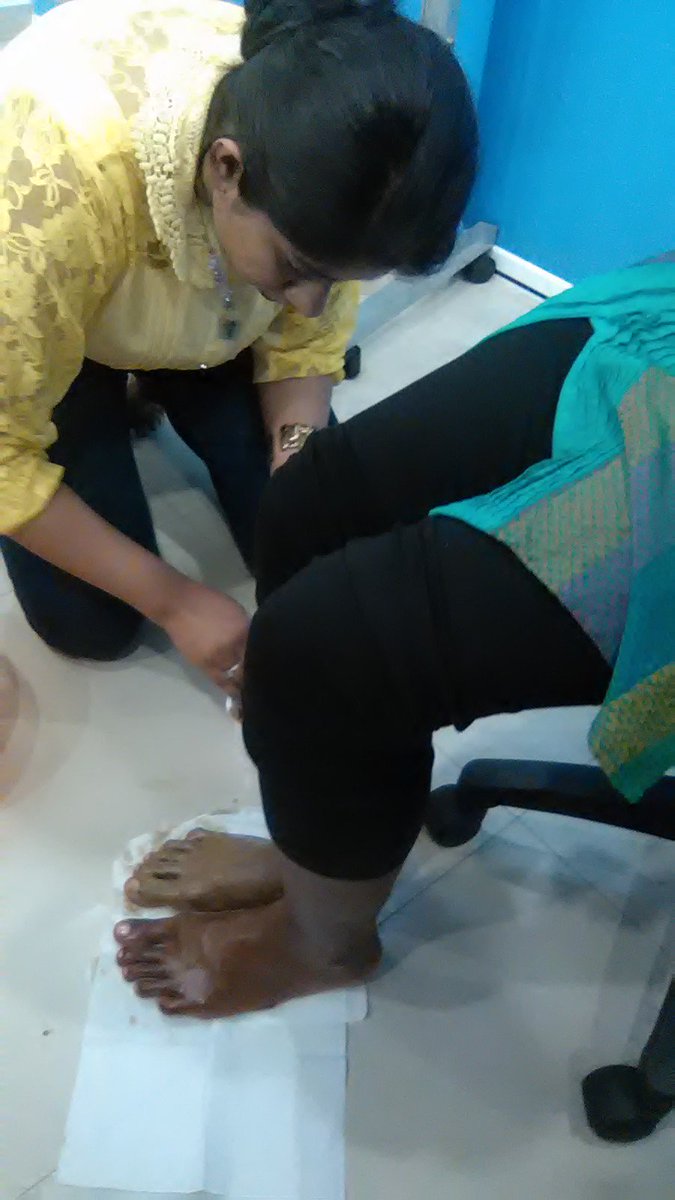 CSchoolAyurveda's tweet photo. #Manicure #Pedicure #Ayurveda #MinnanoAyurveda #CeylonSchoolOfAyurveda https://t.co/mR8BptVnNu