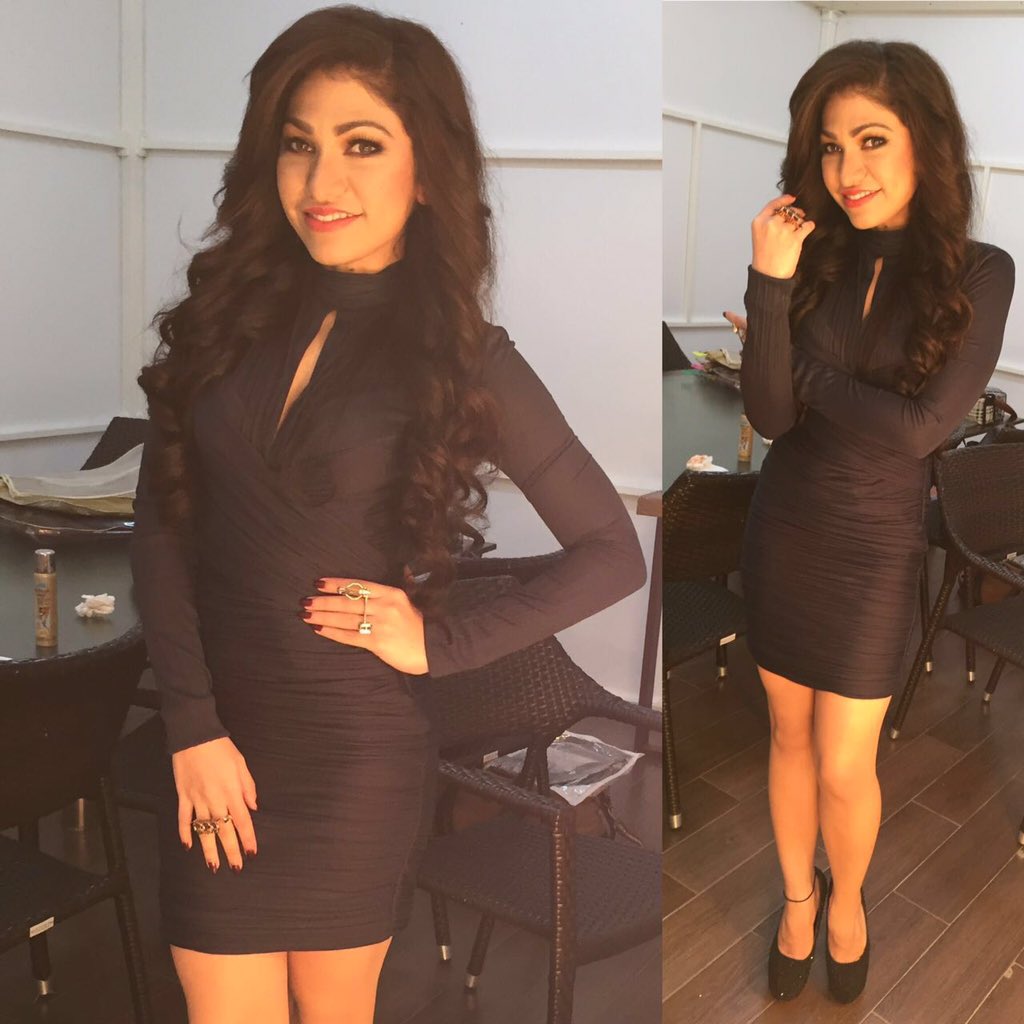 TulsikumarTK's tweet photo. My lookbook.. #Stylefile wearing a @halston dress with #OuthouseJewellery #Superfitting😁 https://t.co/Rsp5q75zj5