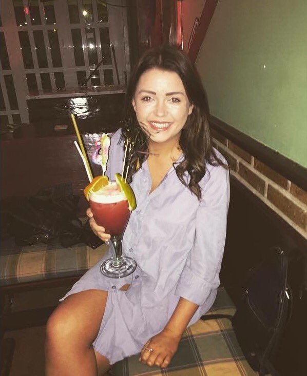Grace__Doyle's tweet photo. Can I just stay here forever? ☀️🍸😍 https://t.co/TAY1OThZ54