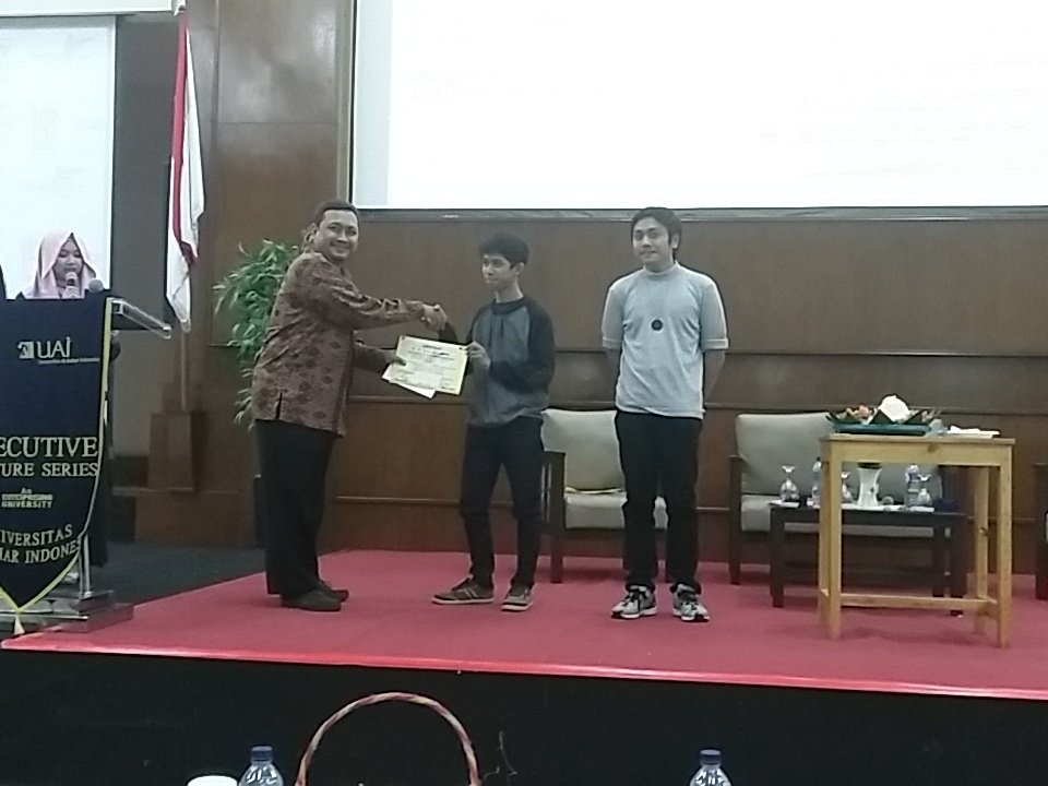 Selamat kepada para pemenang lomba Poster &amp; Fotografi!