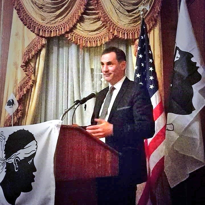 fapopuluAC's tweet photo. Gilles SIMEONI reçu à New-York par l'association des Corses des États-Unis #CorsicaDiaspora #America #BigApple https://t.co/CBlTlvnbsA