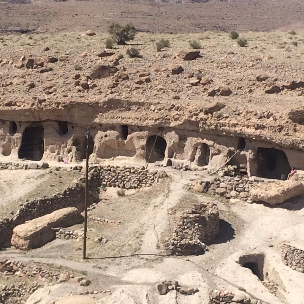 ssanazzz's tweet photo. #Iran #Kerman meymand #village which #made by hand in #rock #TimeToVisitIran #travel #TravelSkills #traveltips https://t.co/mtizsN25ei