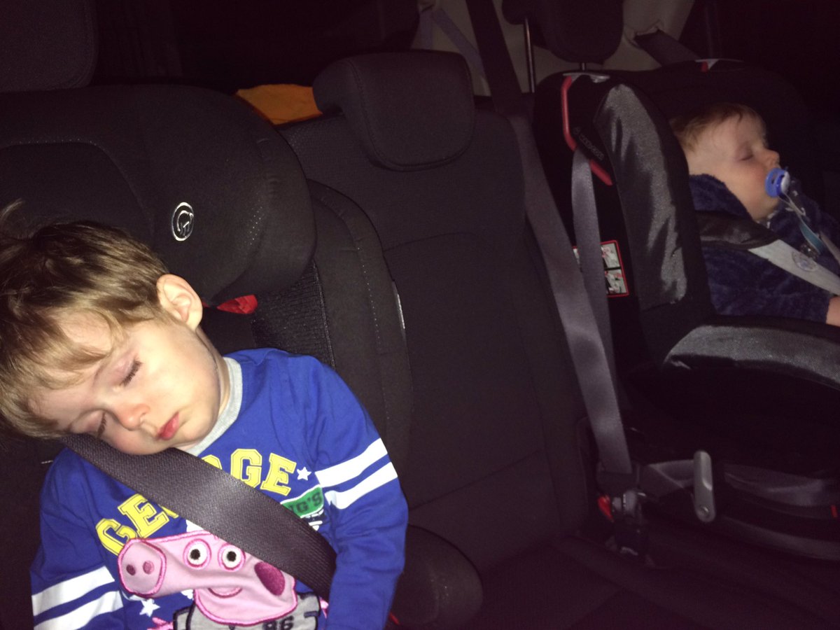 Cityfoodie82's tweet photo. @AldiUK they both are! #topnapper https://t.co/myY3EeIKd9