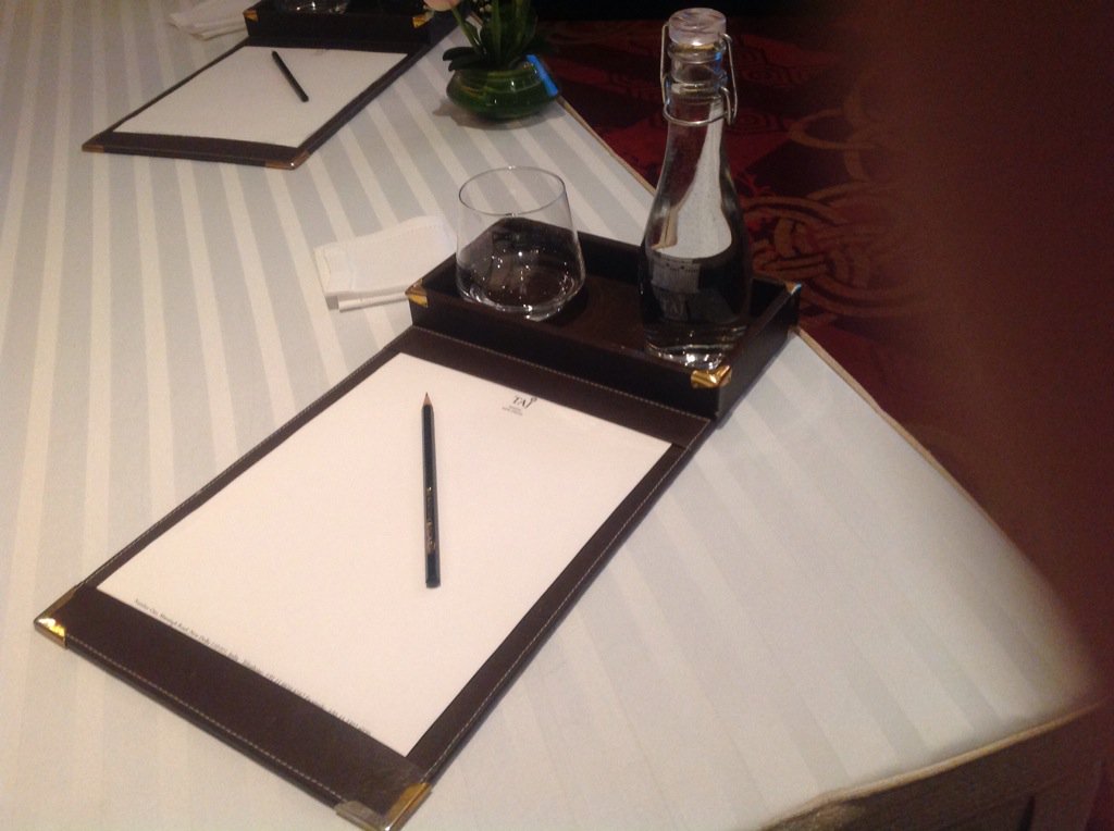 TajMahalHotel's tweet photo. Gather your notepads for the master is about to begin! #liamsteevenson #IVFEx2016 https://t.co/wknhxWu9vj