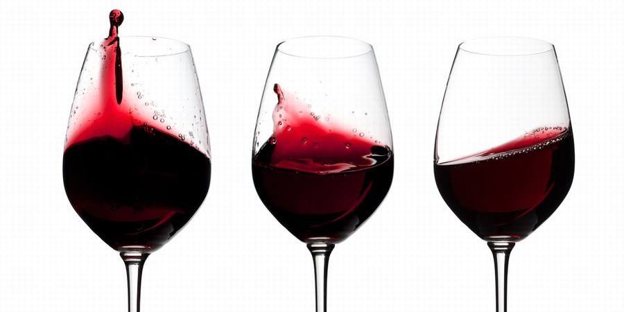 "Ma chi l'ha detto che del buon #vino
bisogna bere solo un bicchierino?"
Buon sabato winelovers!