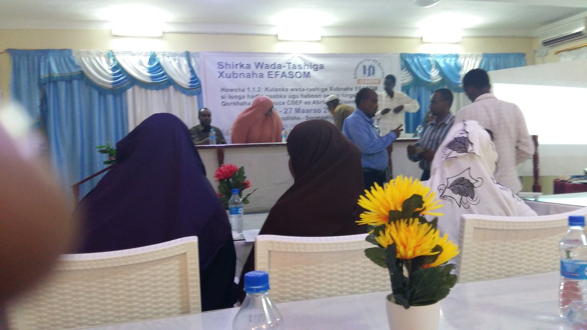 HassanIstiila's tweet photo. Taking breakfast and joks at #EFASOM consaltive meeting in #Mogadishu https://t.co/D1ylOsKtxv