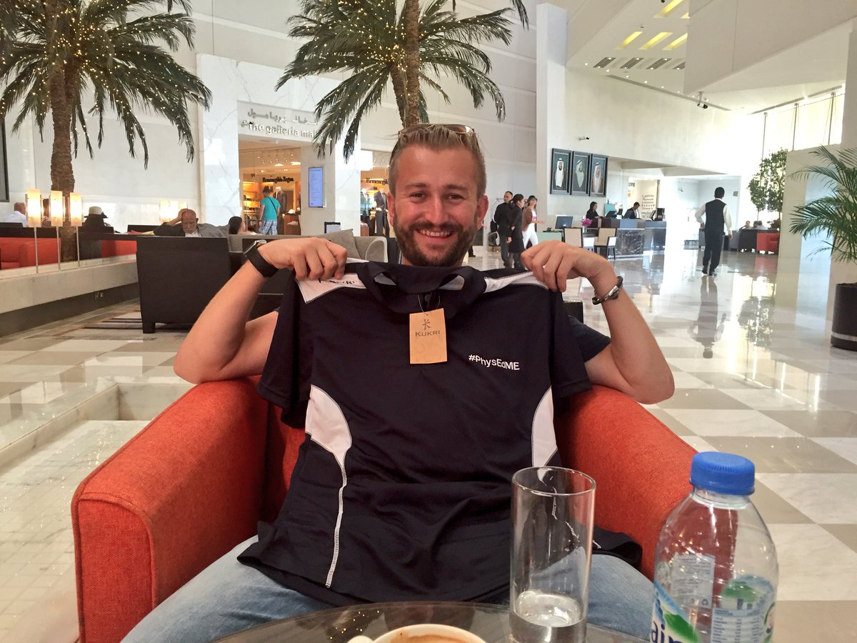 MrAdamPE's tweet photo. Great talking all things #physed yesterday with @MsOlliffePE and finally got my #physedme tee @reema_kahar @osama13 https://t.co/lvl5X0ny4t