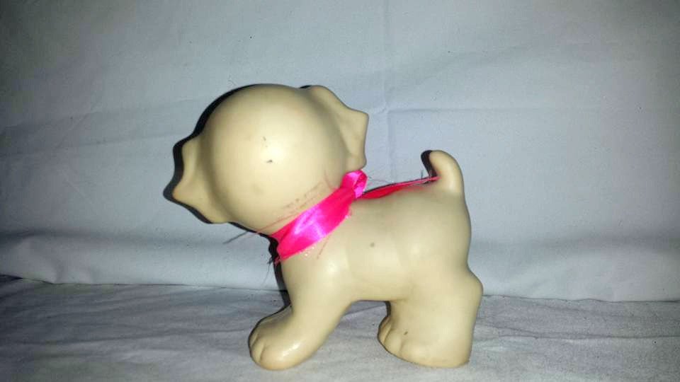 JunkYardBlonde's tweet photo. Ruth E Newton Rubber Puppy Squeak Toy, Sun Rubber, "Doggy", Squeaky, Rub… https://t.co/baIUnWbo1v #shabby #SunRubber https://t.co/XN4cqy0YDv