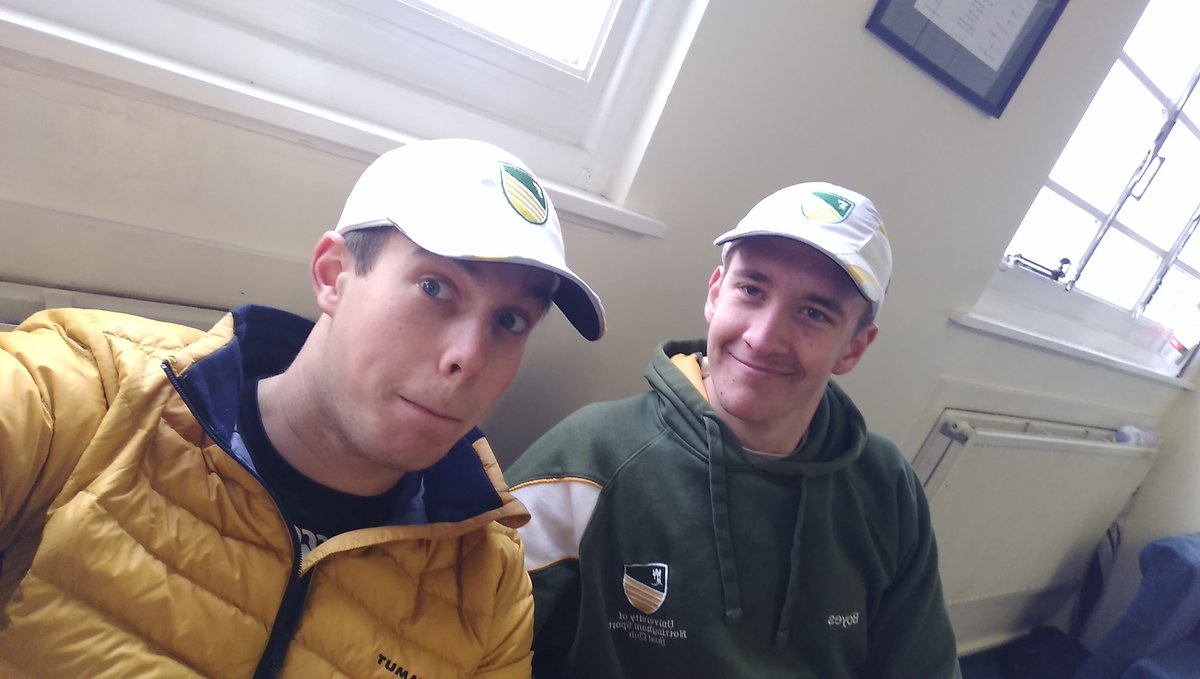 wehibbs's tweet photo. What do we think, hats or visors this year?
#OTP #FashionConcious #Style4SpeedPoints
Favourite4visors, retweet4hats https://t.co/YRSGhgAJpQ
