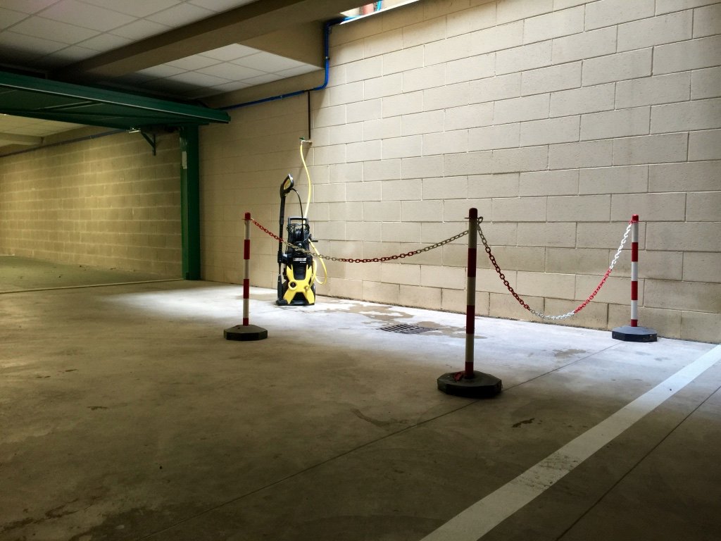 New service at Casa sull'Albero: area to wash motorcycle and bike.
#bike #motorcycle #motoguzzi #biker #bikerhotel