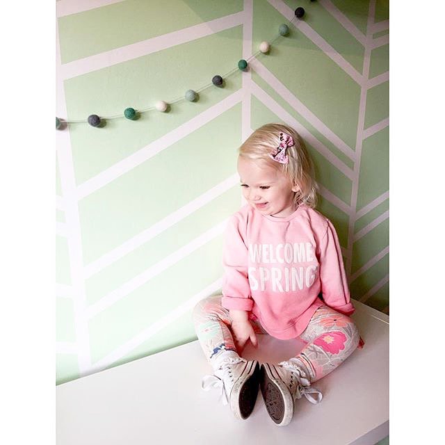 maxandraine's tweet photo. Beautiful Lottie in her Blooms🌺🌼🌸
And can we just talk about that wall🙊😍🙌🏽

#facesofmaxandraine https://t.co/87pwKI4nzW