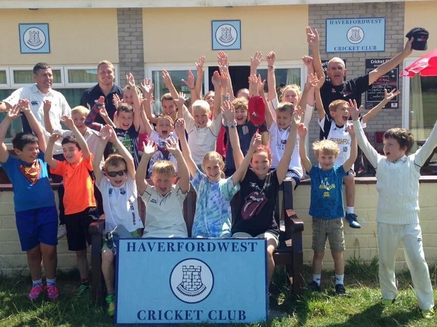 HaverfordwestCC's tweet photo. Easter Cricket Camps on 31st March and 1st April #BookNow https://t.co/Fsg03XSm7W