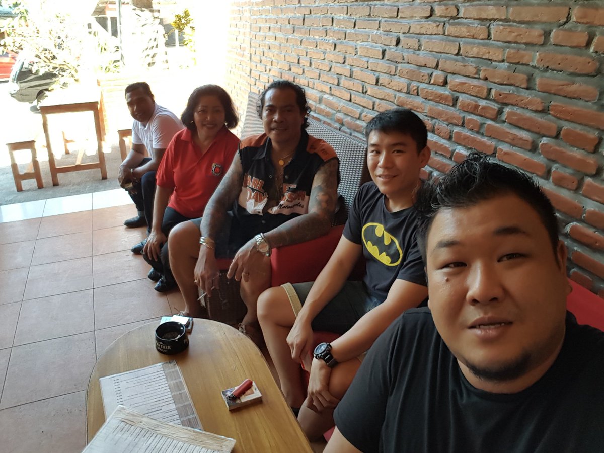 With our team with <a href="/ChefBloem/">Henry Alexie Bloem</a>..... our best team...