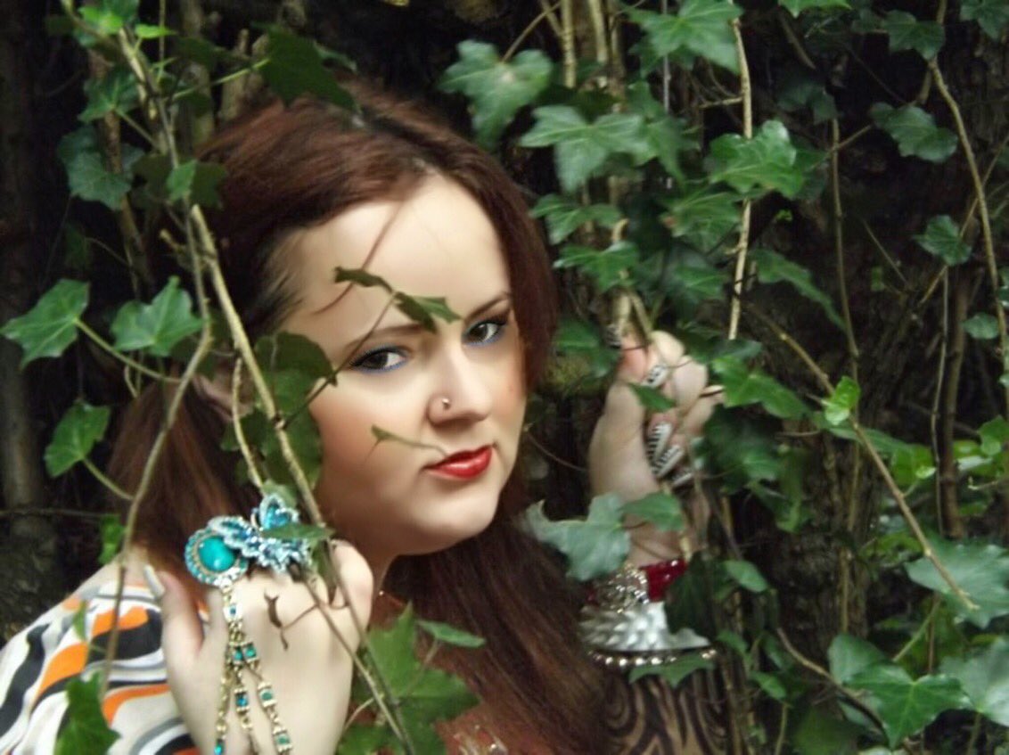 💗🙋🏻💗#RT #VnAmuzik
 💕💕💕 
💕 🌷🌷@ILpoez 
╭⇠╯ 
╰⇢⇢goo.gl/QvEV8C
<a href="/Just_Cinemafan/">#Cinemafan100</a> <a href="/laslokrasuljak/">Laslo Krasuljak</a> <a href="/deisylourdes11/">#FollowDaisyLouTrain</a>