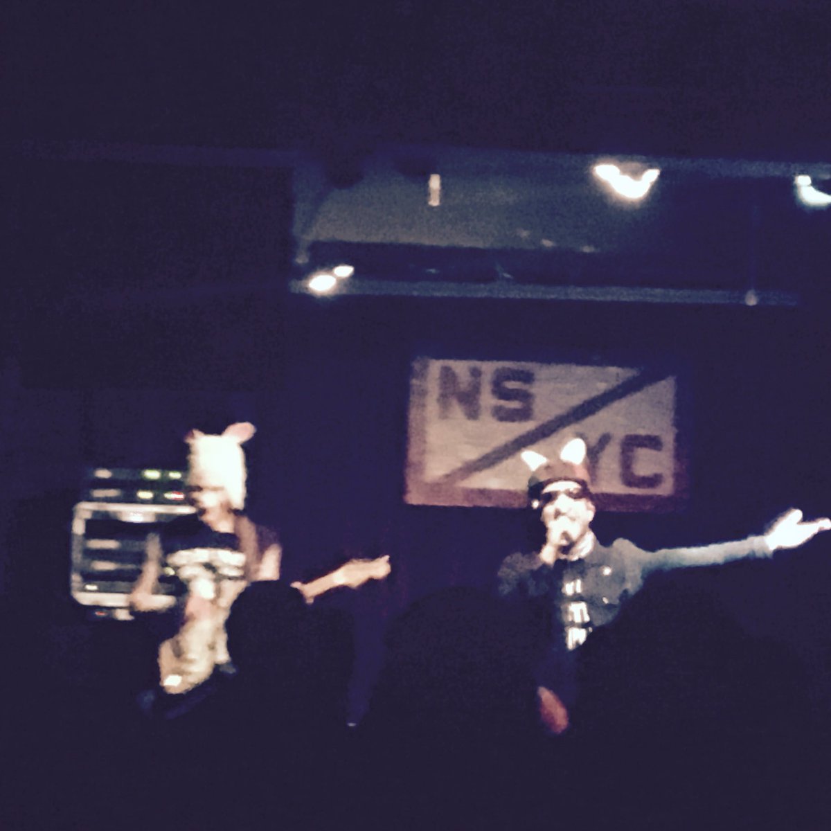 SplitTape's tweet photo. Saw @NOBUNNYLOVESYOU make a new mask then kill it along with Swim Team and Tweens at NSYC last night. https://t.co/QzaSXIqvjb