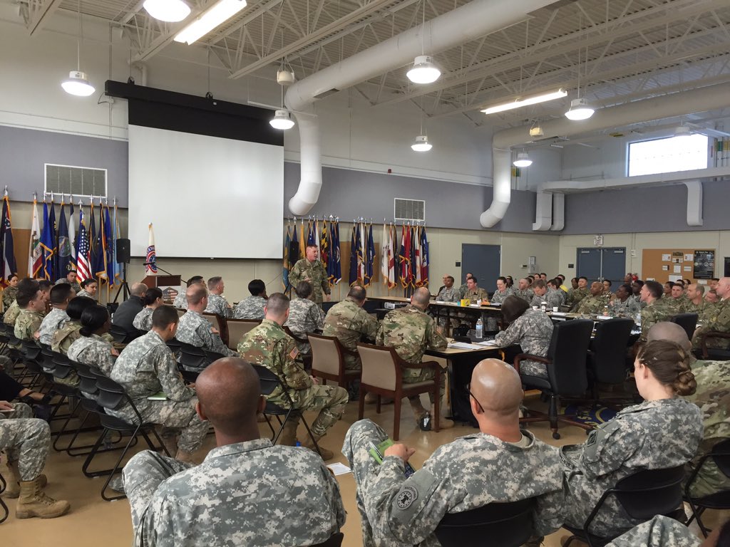 99TH_CG's tweet photo. @NYCRB_CDR led FY 15 mission from front! BG Kok & BG Alvey sharing knowledge and experience #R2PC #usarec @807mcds https://t.co/k039ywXmjx