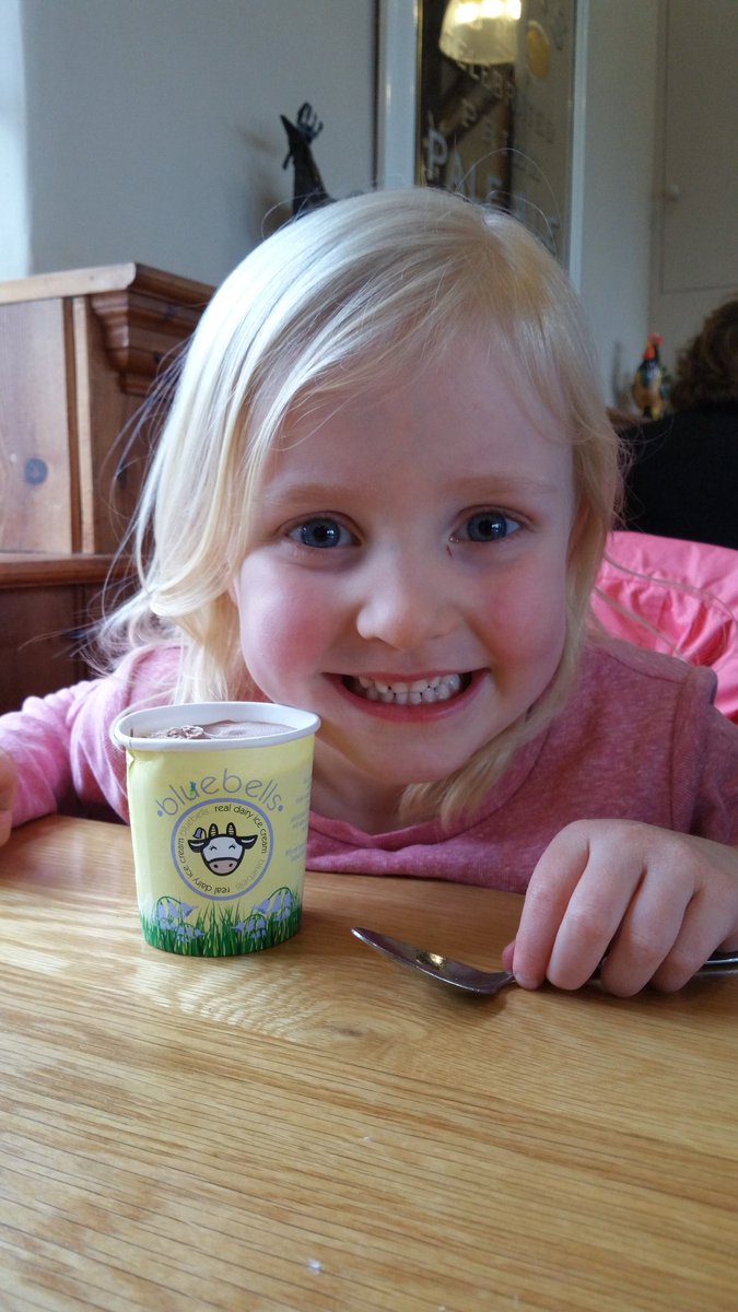 theeposbureau's tweet photo. One happy customer @ChatsworthHouse Farm Shop Café. My little girl Heidi is a fan of @BluebellDairy #easterchoc https://t.co/AmDtTQuHo2