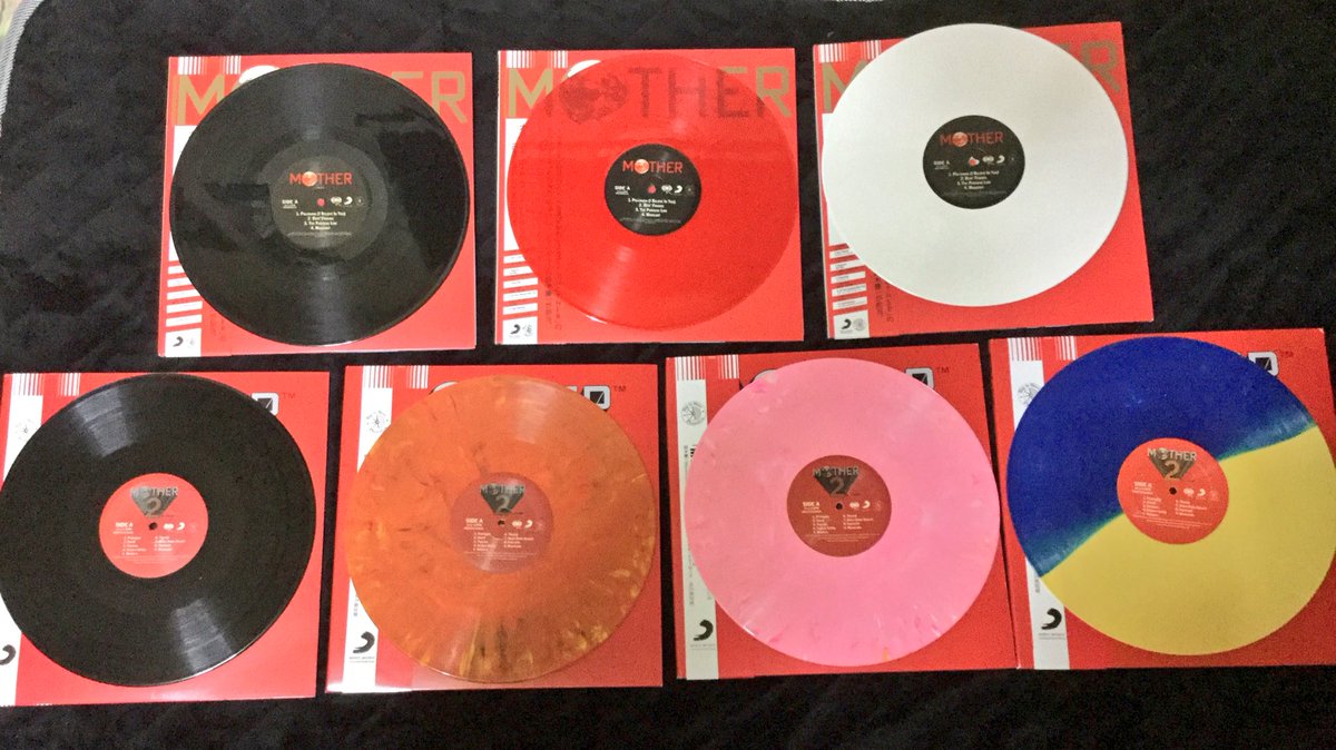MOTHERとMOTHER2のLPレコード全色フルコンプしました！かっくいいー！！