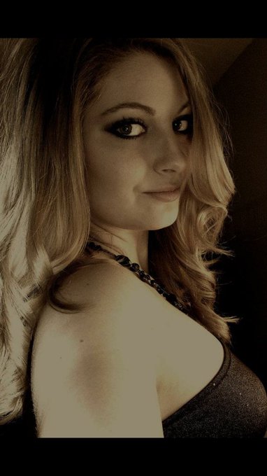 Happy #saturday who is feeling #naughty https://t.co/UYw4vTqNNB<a href="/tag/saturday"class="tags">#saturday</a><a href="/tag/naughty"class="tags">#naughty</a>