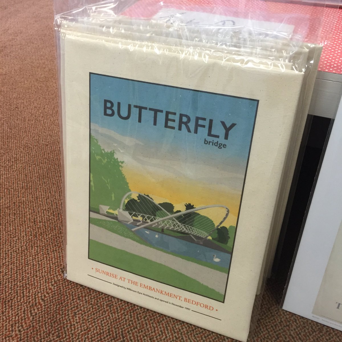 Hands up whose seen the #tabithamary tote bags for sale <a href="/ArtCentre_Beds/">Art Centre Bedford</a> ? #shop #bedford #artcentre <a href="/StarEditions/">Star Editions</a>