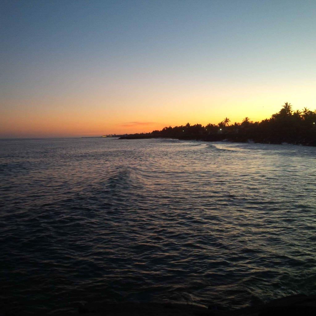 athmajith's tweet photo. @s4sukhdeep visit serenity beach, best for swimming and the view is amazing. #puducherry #March https://t.co/d9CRx6EPnj