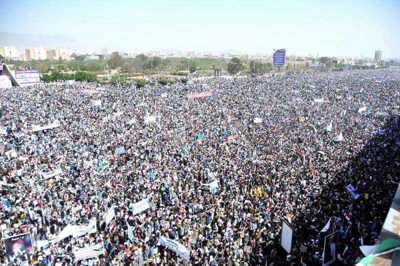 YemenLife11's tweet photo. عام من الصمود 
عام من الثبات والرجوله
هذي الشعب الذي لا يقهر ...
بروح بالدم نفديك يايمن
نفديك ياصنعااء 
نفديك ياعدن https://t.co/QaNOyftocg