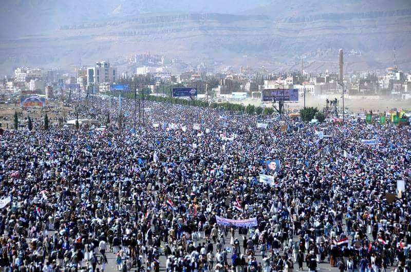 YemenLife11's tweet photo. عام من الصمود 
عام من الثبات والرجوله
هذي الشعب الذي لا يقهر ...
بروح بالدم نفديك يايمن
نفديك ياصنعااء 
نفديك ياعدن https://t.co/QaNOyftocg