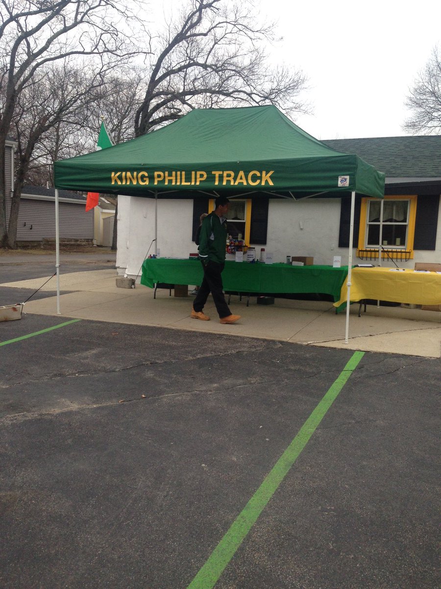 Old Irish Pub 5k this morning at 9am, come on up to Mr. Dooley's and support <a href="/KPTrack/">King Philip Track</a>