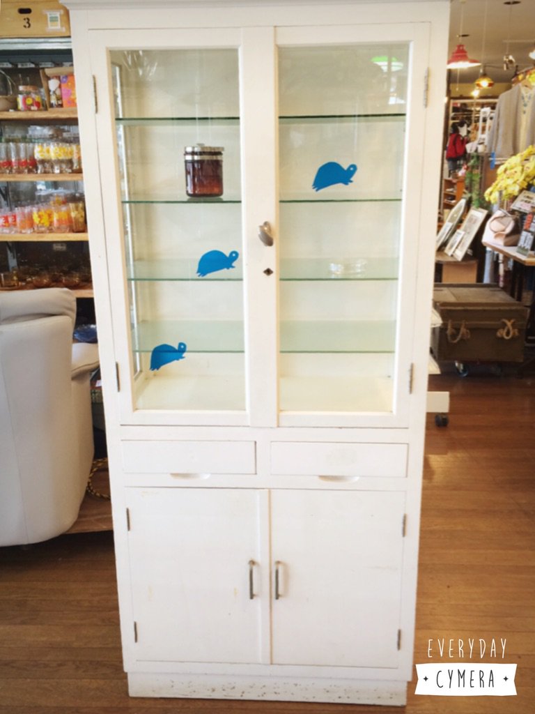 ﾘｻｲｸﾙｼｮｯﾌﾟエコット籠原店 日記更新 保健室のケビント 薬品棚 入荷しました 保健室 薬品棚 レトロ アンティーク リサイクルショップecotto籠原店 T Co Nw72yv5scx Omisenomikata T Co Bjdyakjxtv Twitter