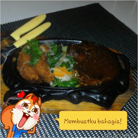DmMiftah's tweet photo. Malam Minggu di PASARCEPLAK Foodcourt Alamat : Jl.pembangunan No.269 Panawuan,
Special malam minggu https://t.co/QdX7KQqomQ