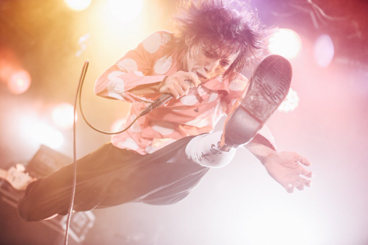 【大特価/51%OFF】バックドロップシンデレラ CD5枚+DVD3枚 B 大特価/51%OFF】バックドロップシンデレラ CD5枚+DVD3枚 B Amazon.co.jp: