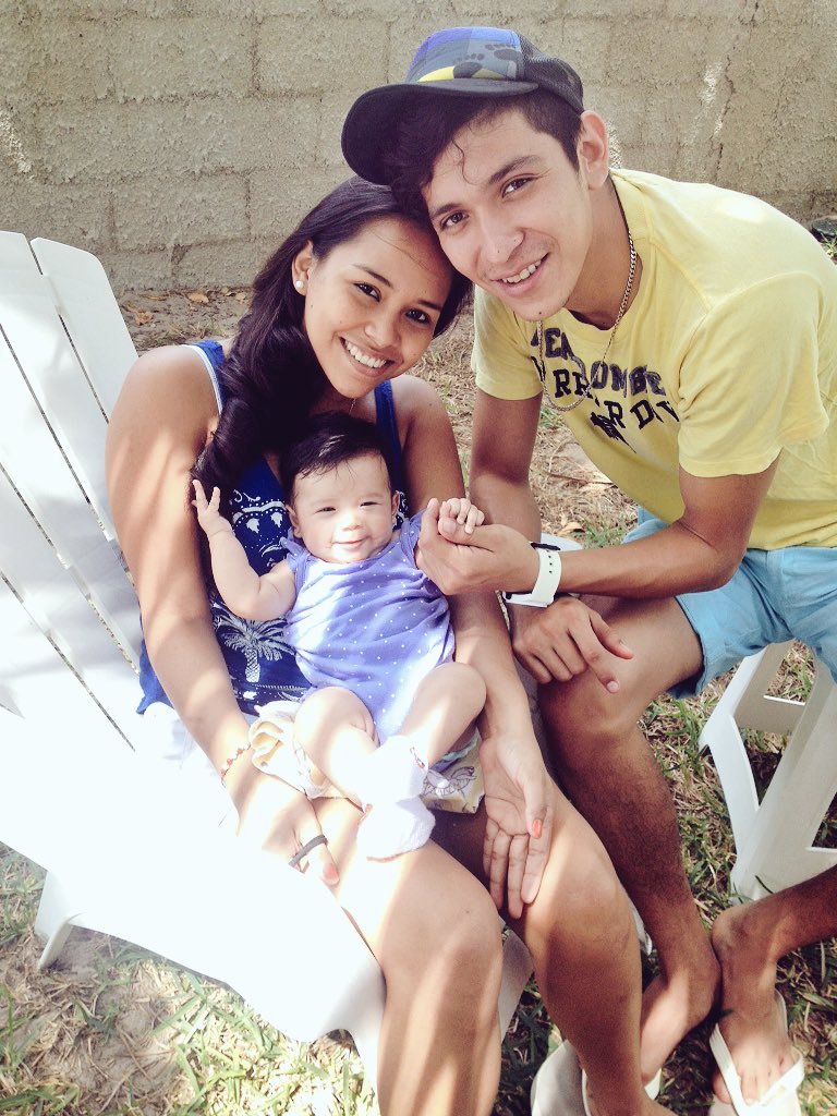 AriielGM's tweet photo. Puentazo #playa #familia https://t.co/Qdgf79GaCI